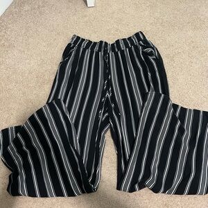 Joe B wide leg pants
